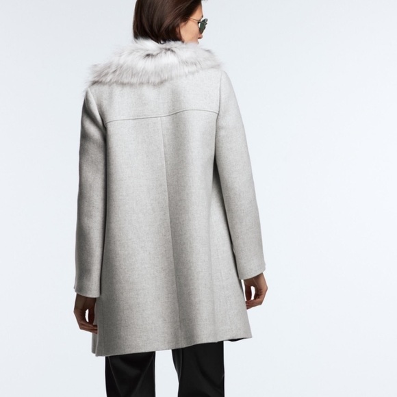 ZARA COAT WITH FAUX FUR COLLAR SZ S - Picture 4 of 10